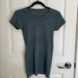 Lululemon Swiftly Tech Short Sleeve